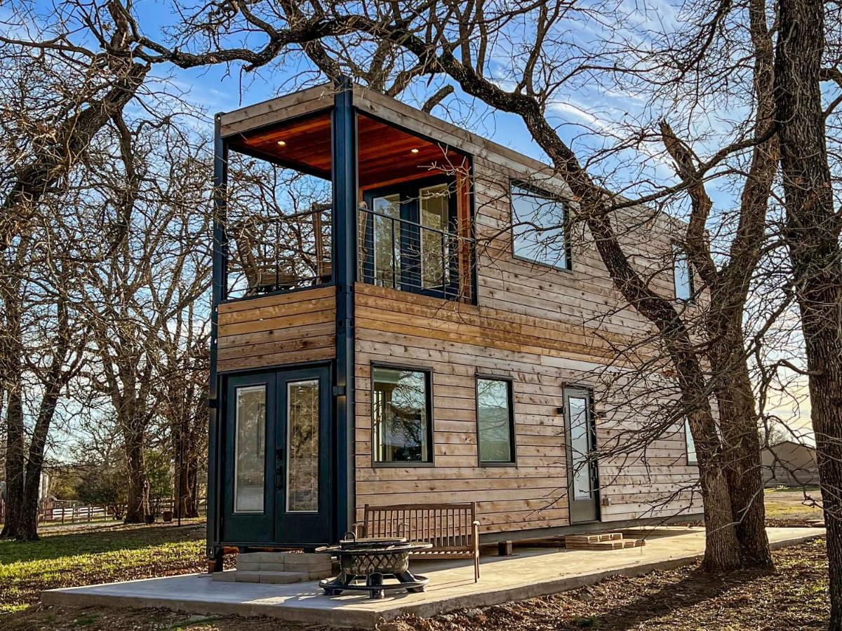 New The Flagship 2 Story Container Home 웨이코 외부 사진